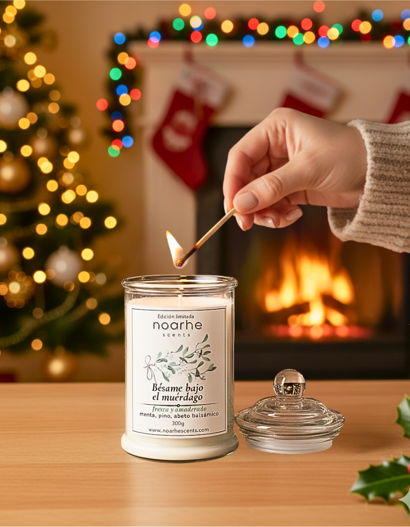 Vela Aromática Bésame Bajo el Muérdago | Aroma Verde y Fresco de Invierno